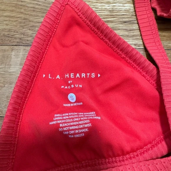 Red Ribbed Bikini Set - Picture 4 of 4